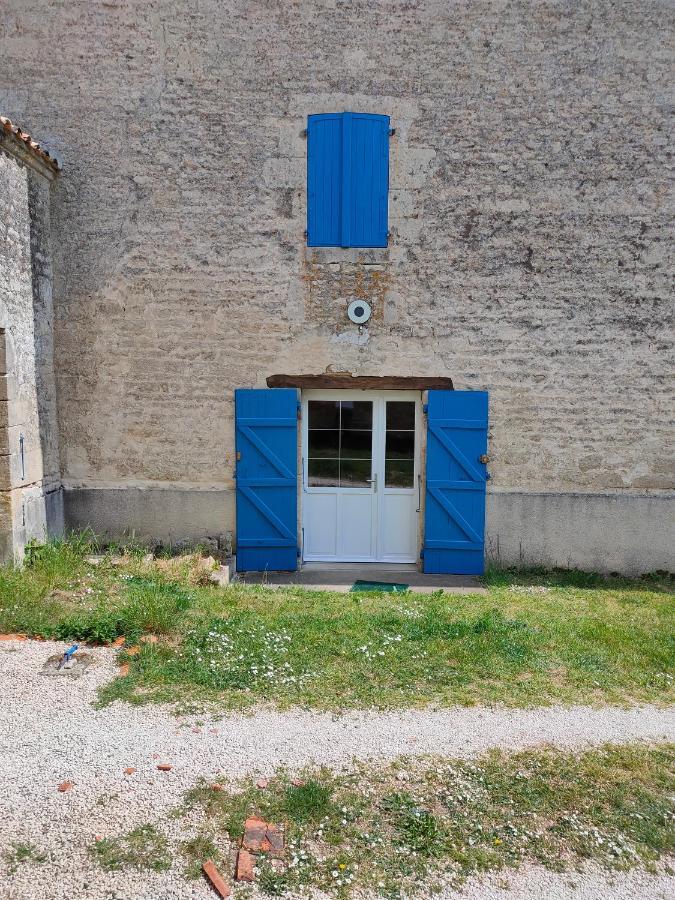 Vila Le Logis De La Pierre Perigne Exteriér fotografie